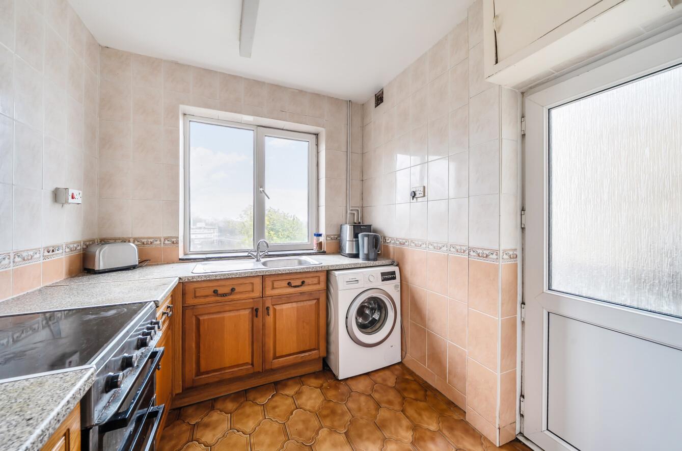 Lon Mafon, Sketty, Swansea, SA2 9ER